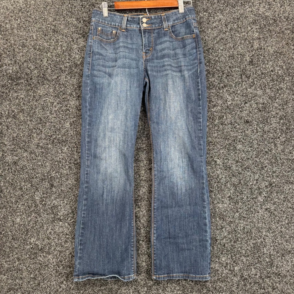 Levis 526 Slender Bootcut Jeans Womens 4S Medium Wash Blue Denim Flap Pocket